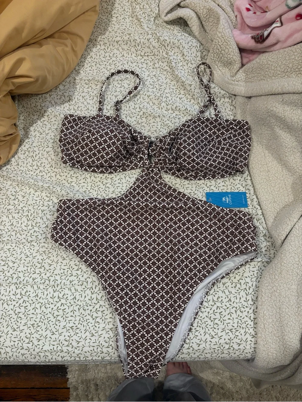 Cupshe Brown & White Patterned One-Piece Swimsuit
